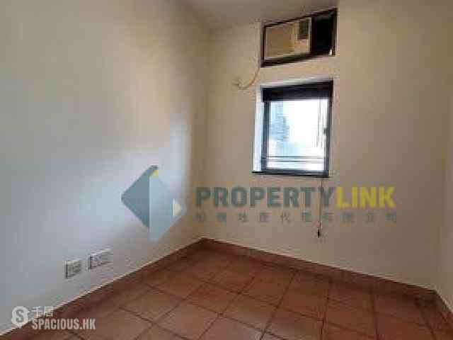 Central - Hollywood Terrace 04