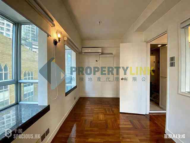 Mid Levels Central - Windsor Court 05