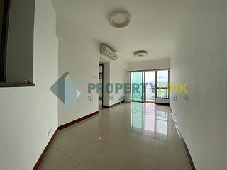Kennedy Town - The Merton 03
