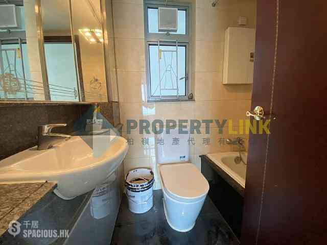 Kennedy Town - The Merton 11