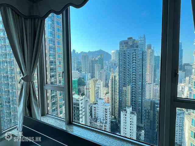 Wan Chai - The Avenue 08