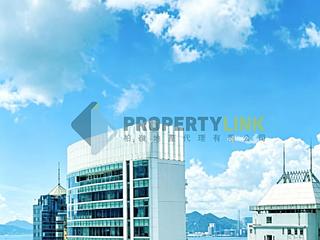 Sheung Wan - Queen's Terrace 03