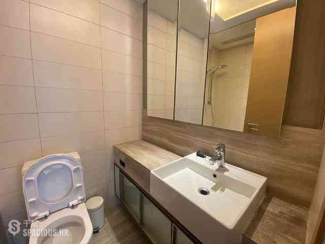 Sai Ying Pun - Island Crest 06