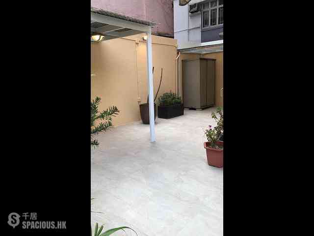 Soho - Sunrise House 02