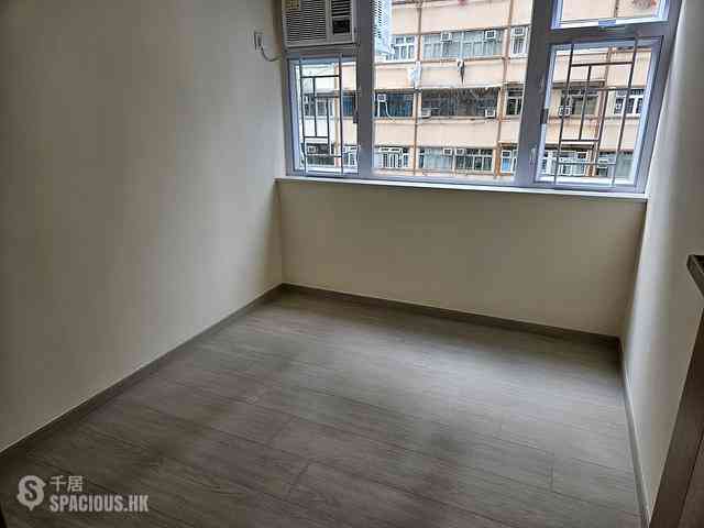 Wan Chai - Ying King Building (Mansion) 04