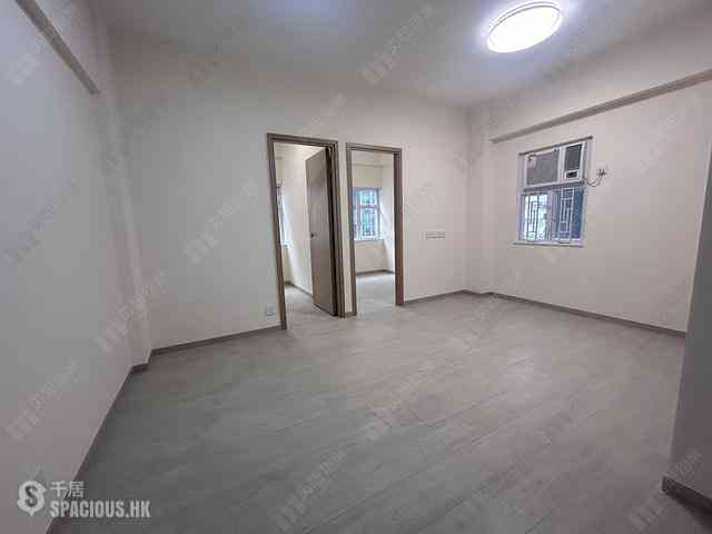 Wan Chai - Ying King Building (Mansion) 01