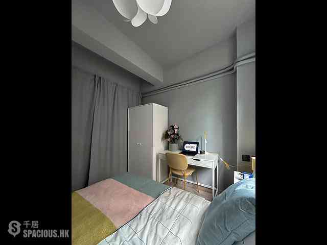 Wan Chai - Bowrington Building 04