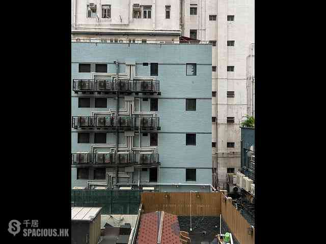 Wan Chai - Bowrington Building 06