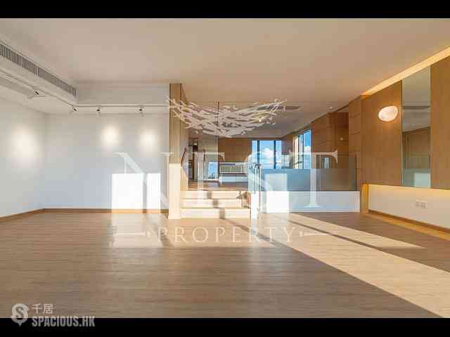 Mid Levels Central - Garden Terrace 04