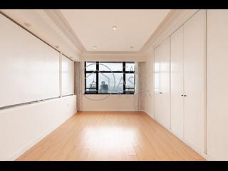 Mid Levels West - Parkway Court 02