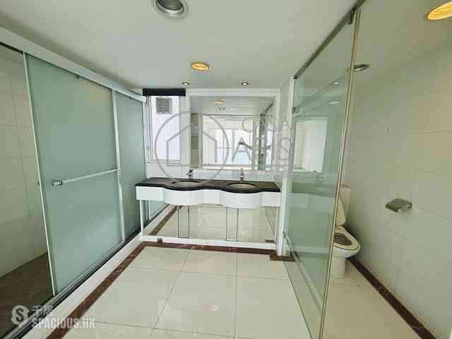 Pok Fu Lam - Villa Cecil Phase 3 04