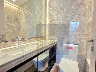 Wong Chuk Hang - The Southside Phase 3B Blue Coast Tower 2B 06