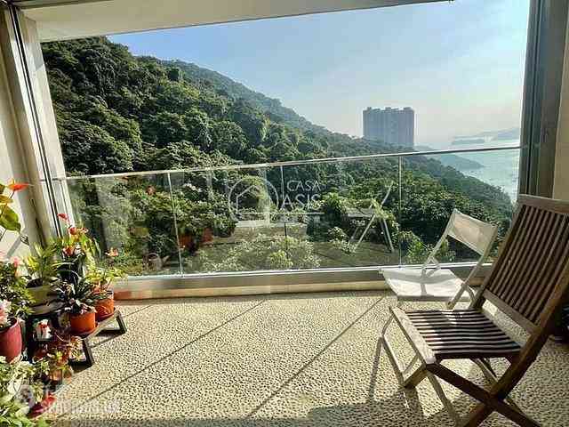 Repulse Bay - Sea Cliff Mansions 01