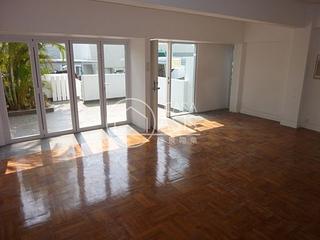 Chung Hom Kok - Jadebeach Villa 02