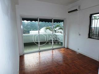 Chung Hom Kok - Jadebeach Villa 04