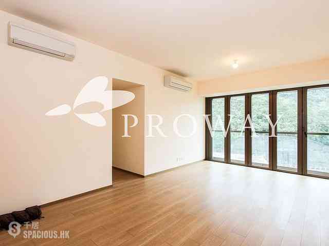 Shau Kei Wan - Island Garden 01
