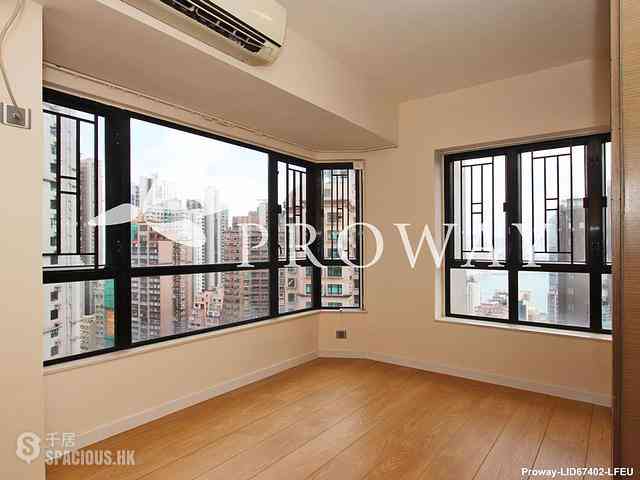 Mid Levels Central - Vantage Park 06