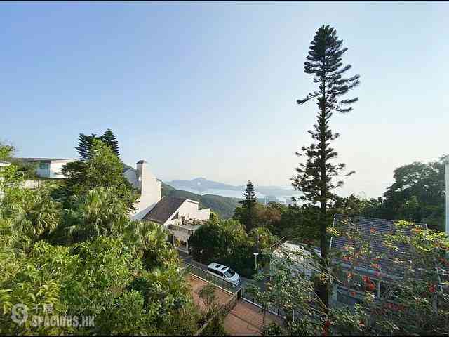 The Peak - Mount Austin Estate 12