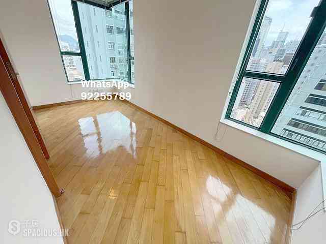 Sheung Wan - Medal Court 05