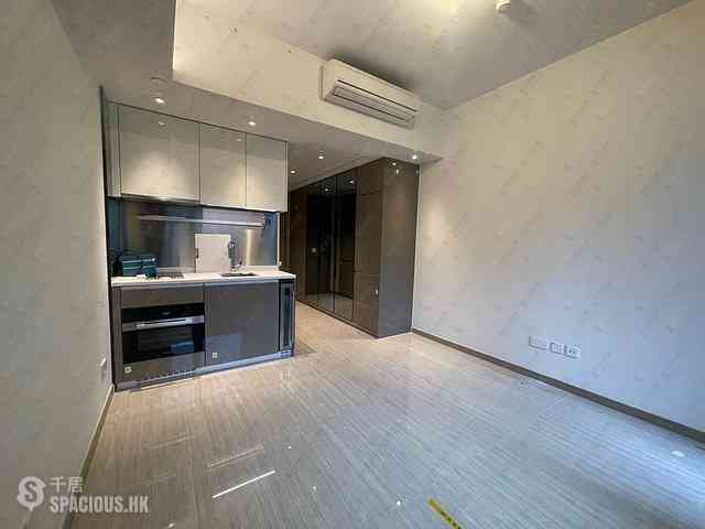 Wong Chuk Hang - The Southside Phase 1 Southland Tower 2B 01