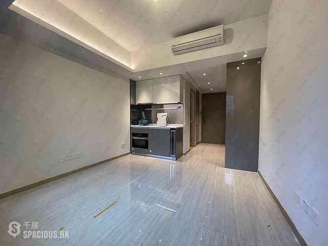 Wong Chuk Hang - The Southside Phase 1 Southland Tower 2B 02