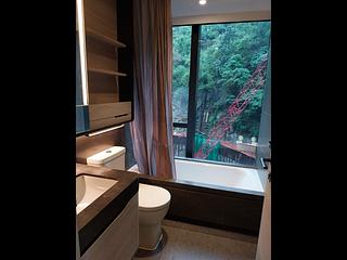 North Point - Fleur Pavilia Tower 2 06