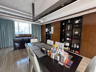 Wong Chuk Hang - Marinella Block 3 04