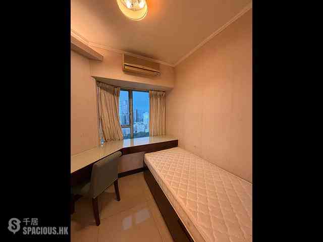 Tsim Sha Tsui - The Victoria Towers 05