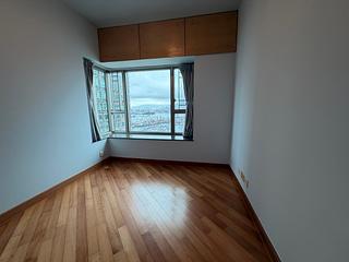 West Kowloon - Sorrento 06