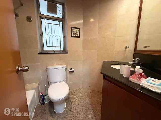 West Kowloon - Sorrento 07