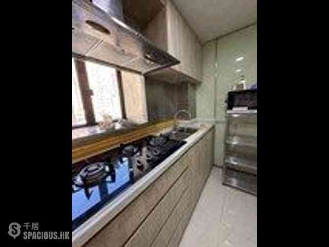 Sai Ying Pun - Ning Yeung Terrace Block A 02