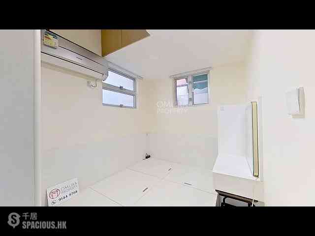 Wan Chai - Everwin Mansion 09