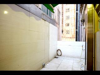 Wan Chai - Everwin Mansion 19