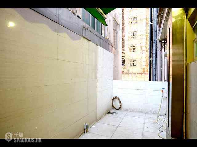 Wan Chai - Everwin Mansion 19