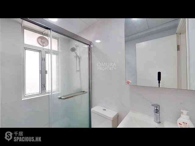 Wan Chai - Everwin Mansion 13