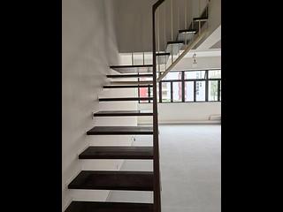 Quarry Bay - Elegance House 05