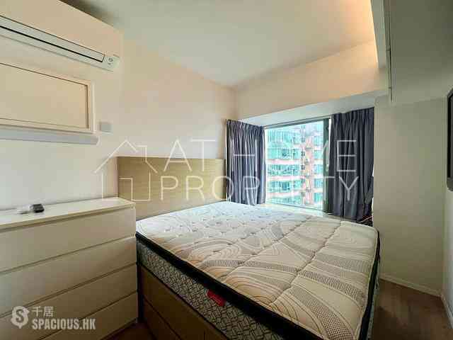 Sheung Wan - Queen's Terrace 02