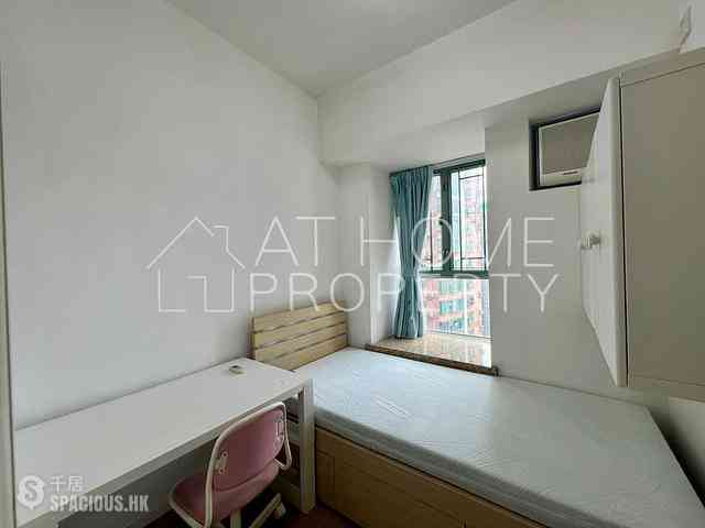 Sheung Wan - Queen's Terrace 03
