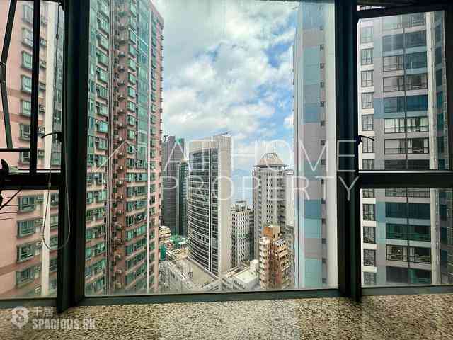 Sheung Wan - Queen's Terrace 08