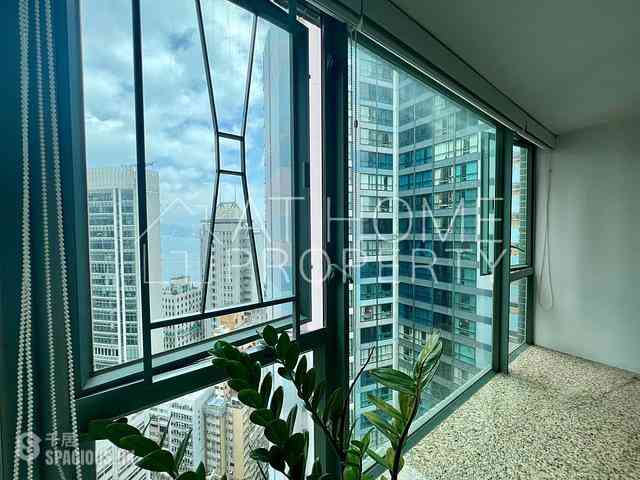 Sheung Wan - Queen's Terrace 09