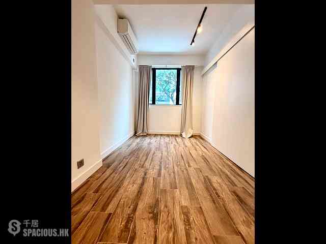 Wan Chai - Ming Yan Mansion 02