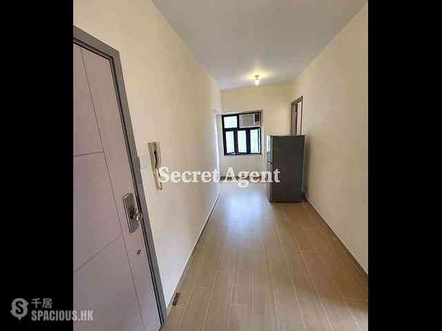 Sai Ying Pun - Rich Court 01