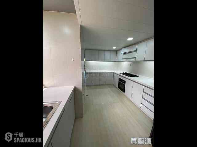 Tai Tam - Hong Kong Parkview Parkview Heights Block 13 05