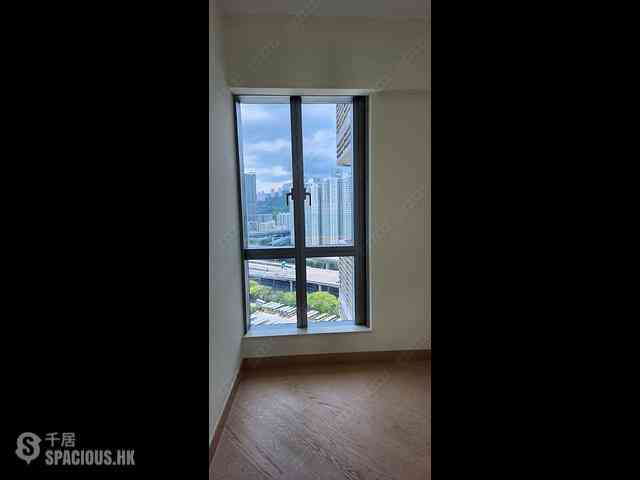 Cheung Sha Wan - Grand Victoria 03