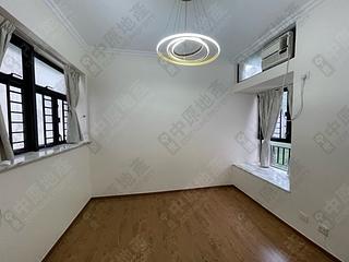 Mid Levels Central - Scenecliff Block 1 03