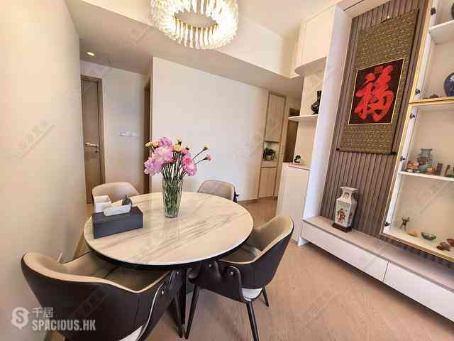Cheung Sha Wan - Grand Victoria 05