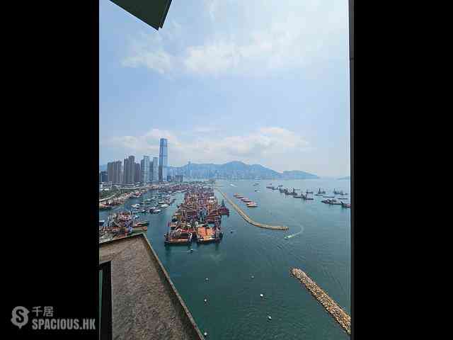 Tai Kok Tsui - One Silversea 09