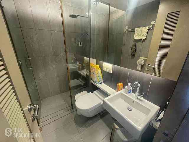 Wan Chai - The Oakhill 06