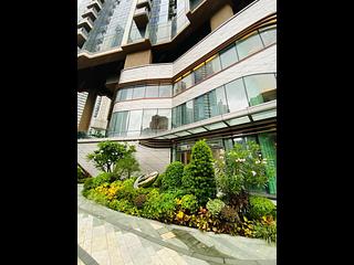 Kai Tak - Upper Riverbank Tower 1 02
