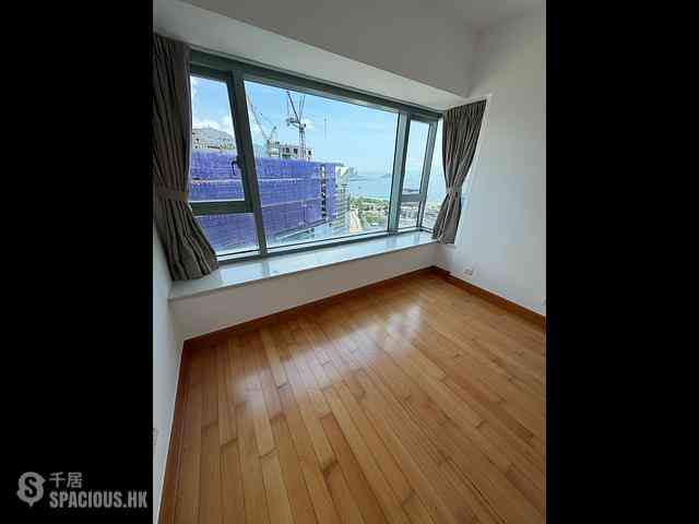 West Kowloon - The Harbourside 12